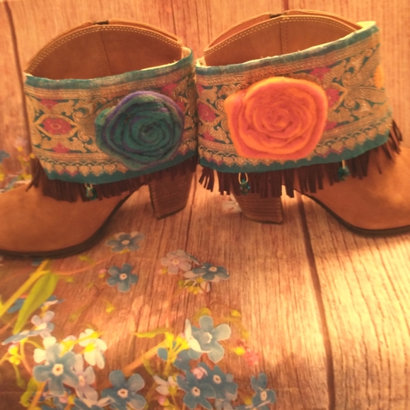 Country Girl Boot Wraps - Picture 4 of 7